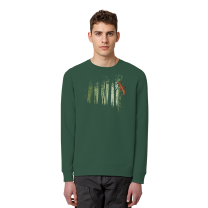 Eichhörnchen im Zwielicht-Wald - Organic Basic Unisex Sweatshirt