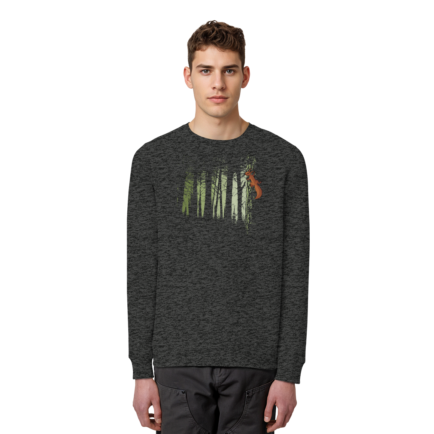 Eichhörnchen im Zwielicht-Wald - Organic Basic Unisex Sweatshirt
