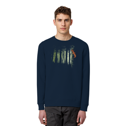 Eichhörnchen im Zwielicht-Wald - Organic Basic Unisex Sweatshirt