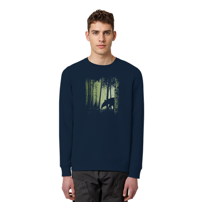 Lässiger Tapir im Zwielicht Wald - Organic Basic Unisex Sweatshirt
