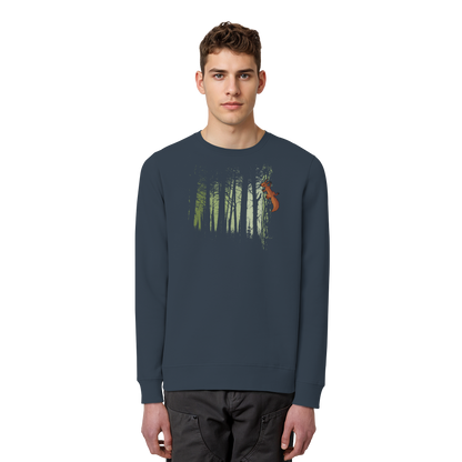 Eichhörnchen im Zwielicht-Wald - Organic Basic Unisex Sweatshirt