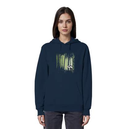 frecher Dachs im Zwielicht Wald - Organic Hoodie