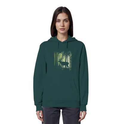 Hirsch im Zwielicht Wald - Organic Hoodie