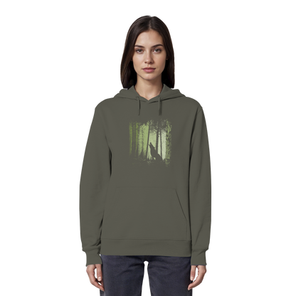 Einsamer Wolf im Zwielicht Wald  - Organic Hoodie