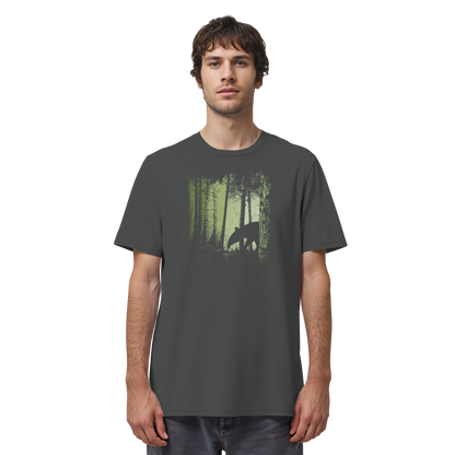 Lässiger Tapir im Zwielicht Wald - Organic Shirt