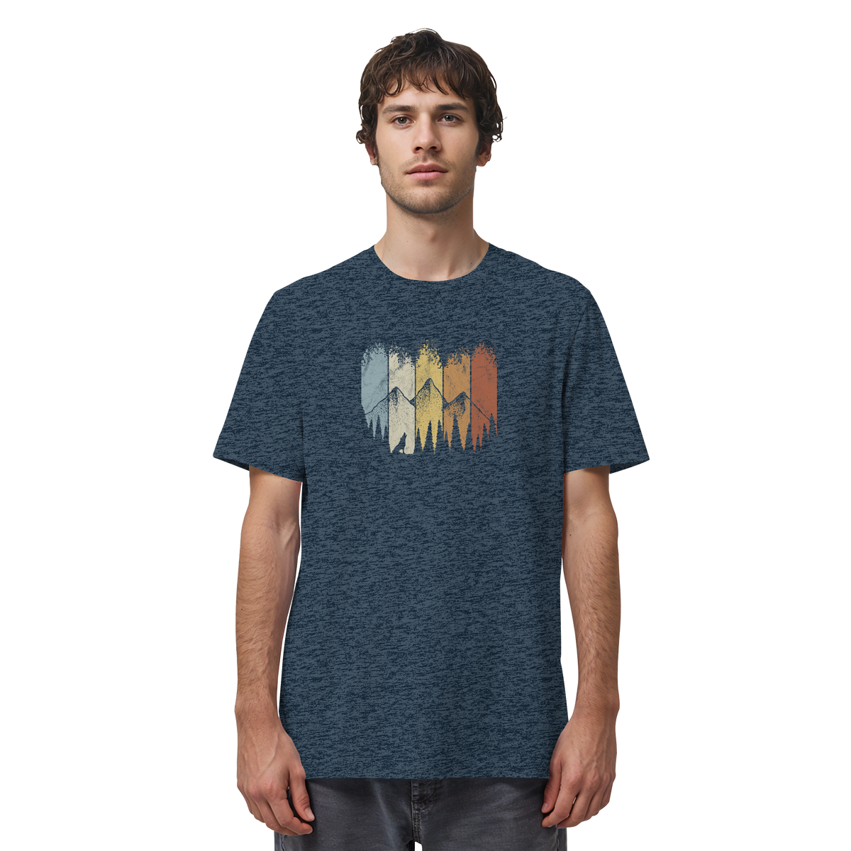 Retro Wald, Berge und Wolf  - Organic Shirt
