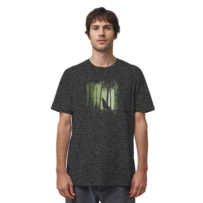 Einsamer Wolf im Zwielicht Wald  - Organic Shirt
