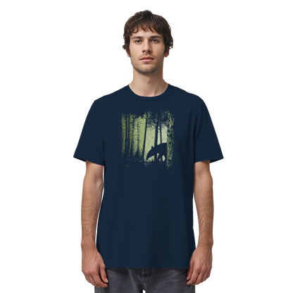 Lässiger Tapir im Zwielicht Wald - Organic Shirt