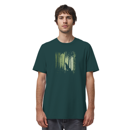 Einsamer Wolf im Zwielicht Wald  - Organic Shirt