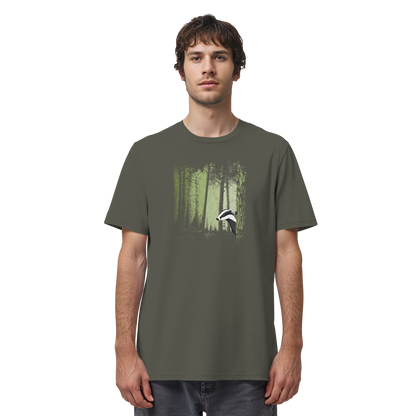 frecher Dachs im Zwielicht Wald - Organic Shirt