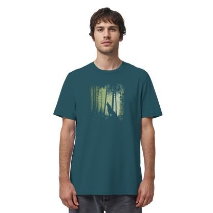 Einsamer Wolf im Zwielicht Wald  - Organic Shirt