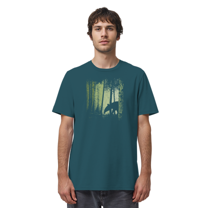 Lässiger Tapir im Zwielicht Wald - Organic Shirt